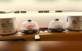 Selera Wisata Berbeda, Makan Sushi di Atas Bus