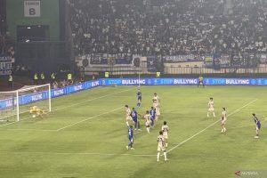 Gol Marc Klok selamatkan Persib dari kekalahan atas Dewa United