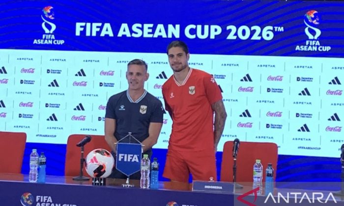 Presiden FIFA dan Ketum PSSI tinjau SUGBK jelang final ASEAN Cup