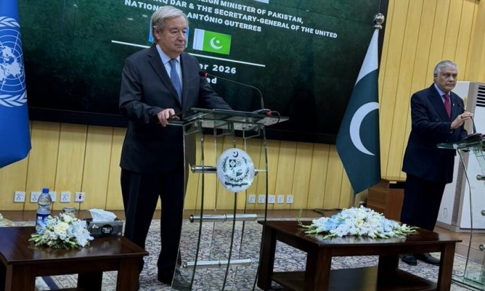 In Islamabad, Guterres calls for end to US-Iran conflict