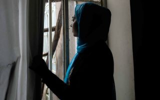 Afghanistan: Women face fresh dress code arrests amid record refugee returns